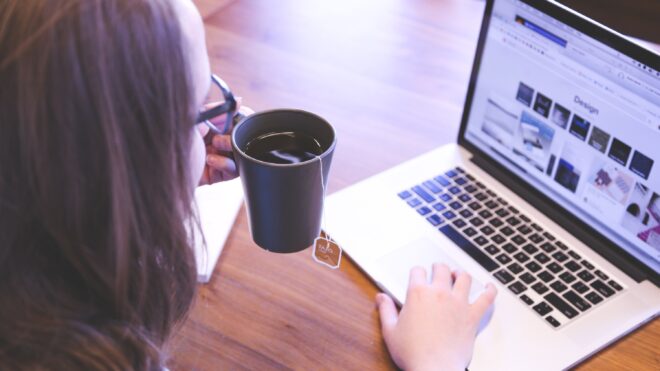 woman-using-laptop
