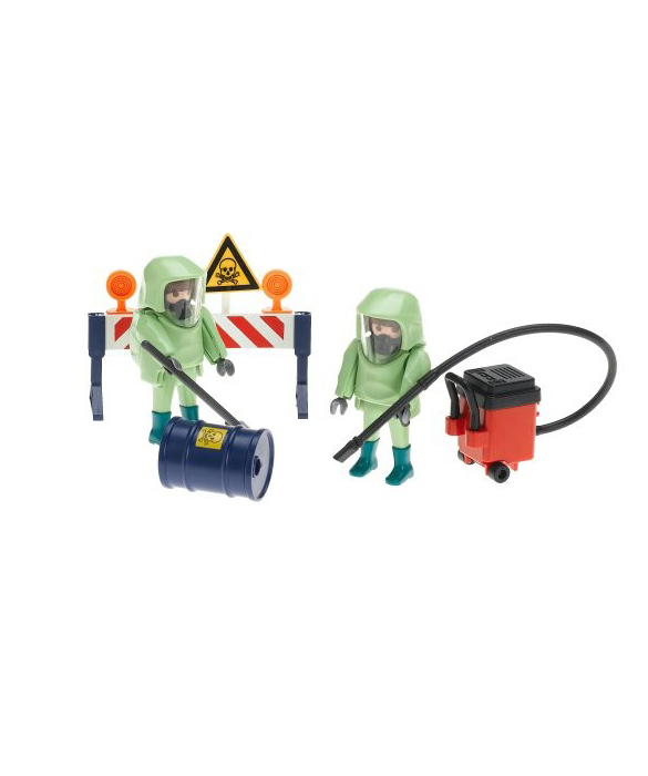 29206-10_hazmat-crew.jpg