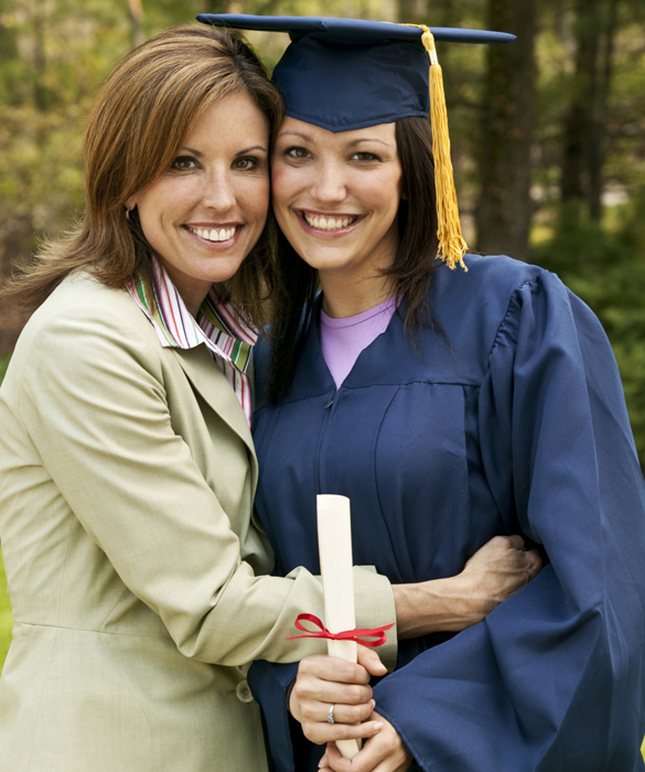Woman gradutaiting with mother