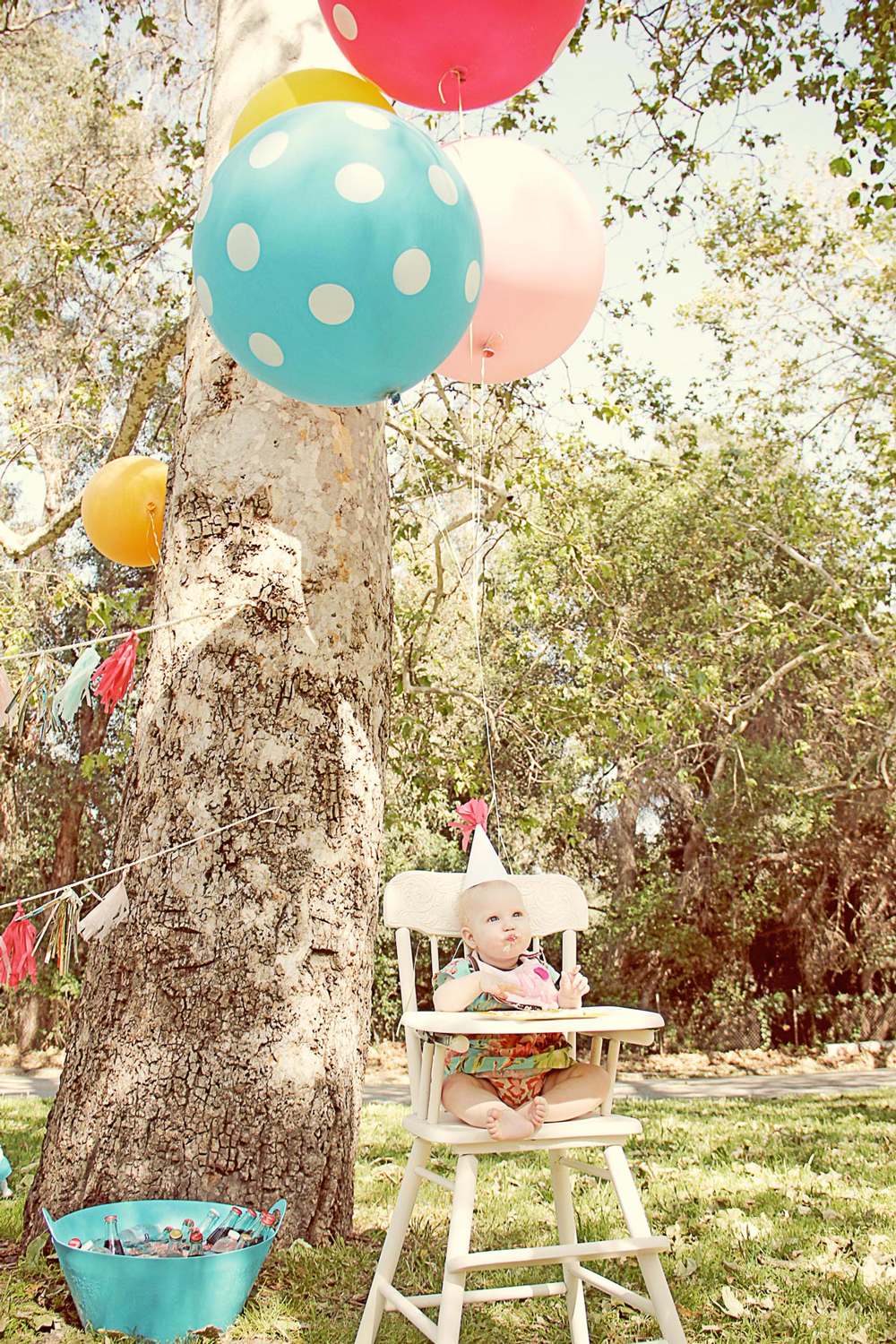 3424-image7_highchairballoons.jpg