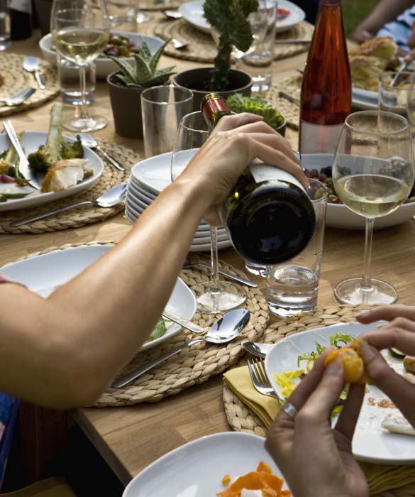 42875-matching-food-and-wine3c.jpg