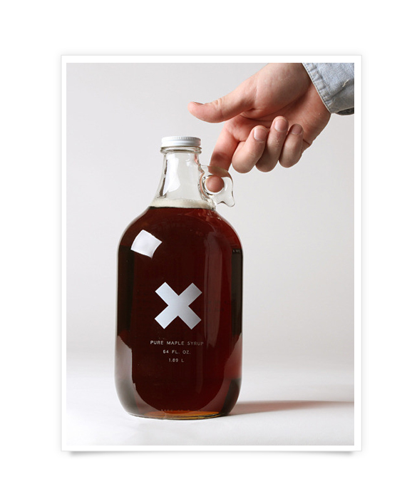 44099-maplesyrup.jpg