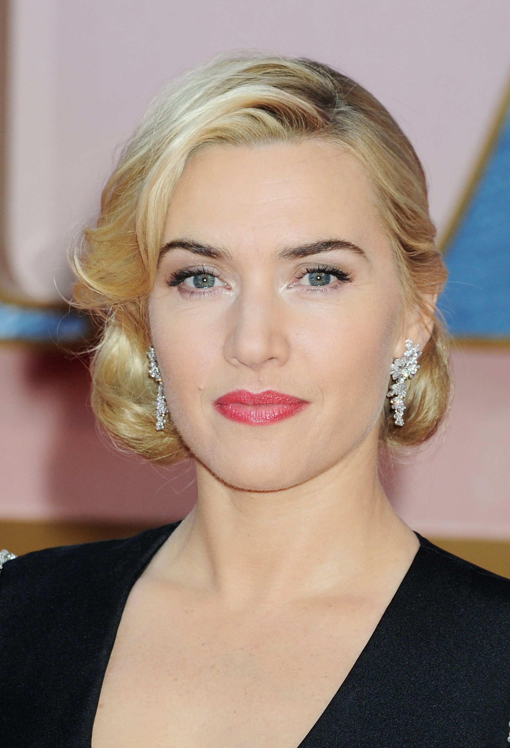 44596-titanic-3d-world-premiere-inside-arrivals.jpg