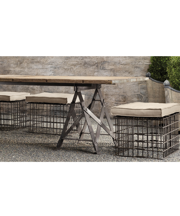 4608-bricksmakertablechairs.jpg