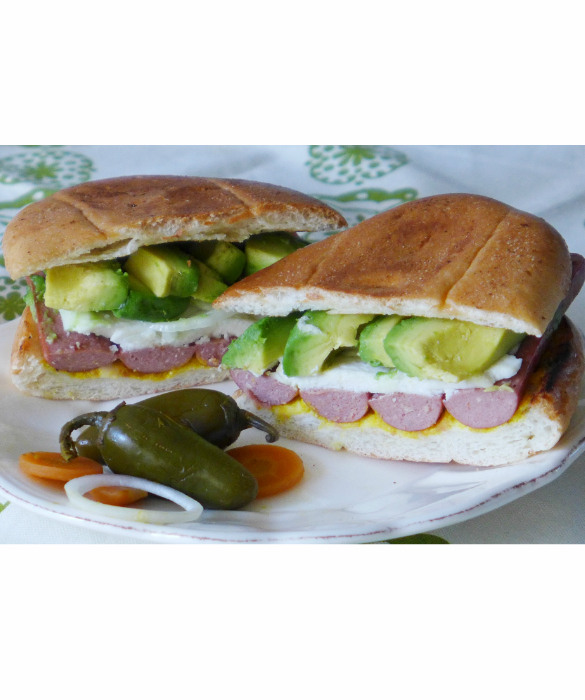 48723-grilled-hot-dog-torta.jpg