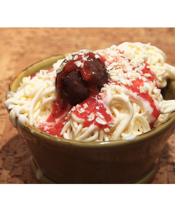 49179-sized_spaghetti_icecream.jpg