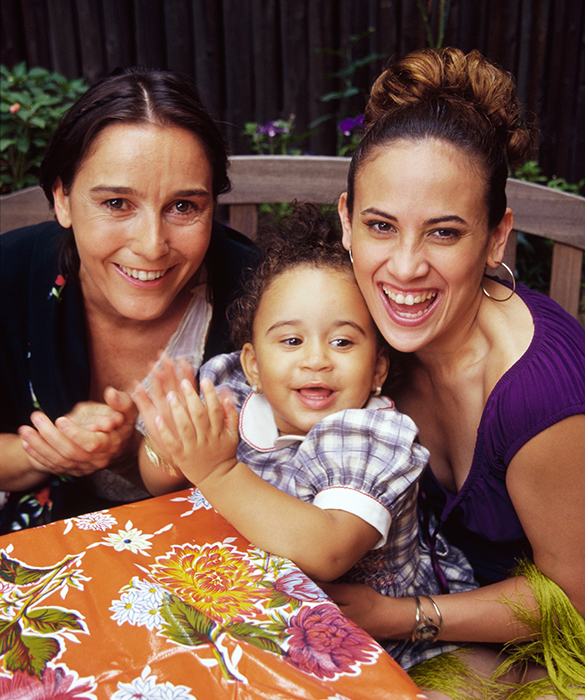 52325-latino-family-familia-11.jpg
