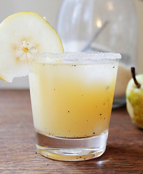 54571-vanilla-pear-cocktail-10.jpg