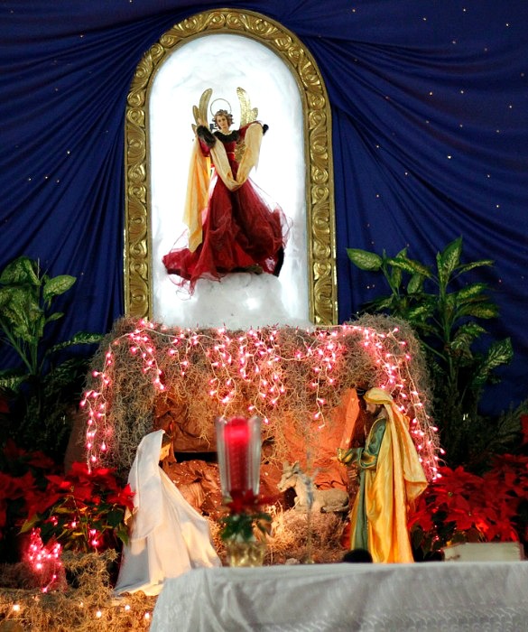 58470-01-posadas-nativity.jpg 58470-01-posadas-nativity.jpg
