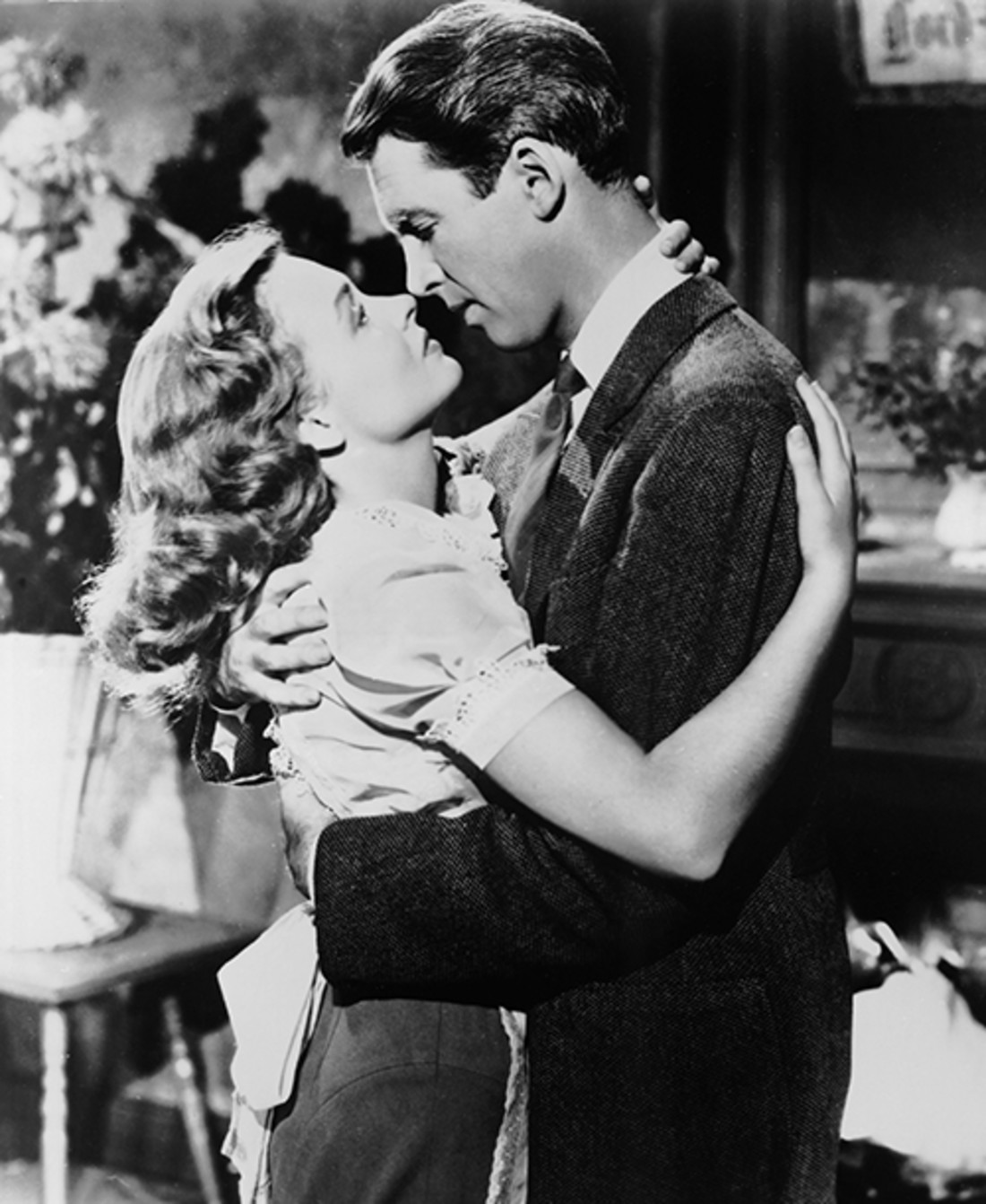 58946-02_its_wonderful_life_1946_51.jpg