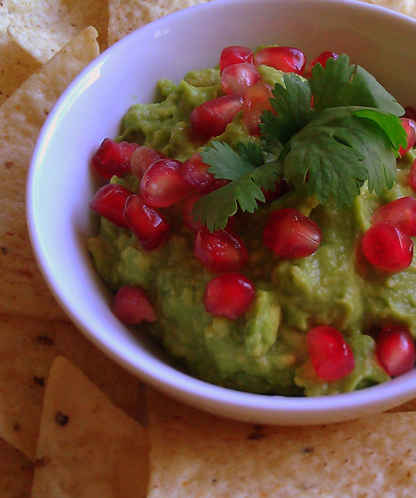 59151-holiday-guacamole.jpg