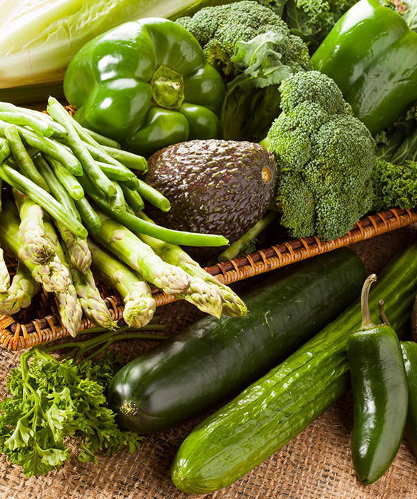 61400-vegetables-juicing.jpg