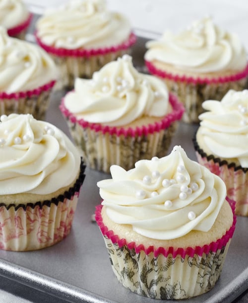61970-white-chocolate-cupcakes.jpg