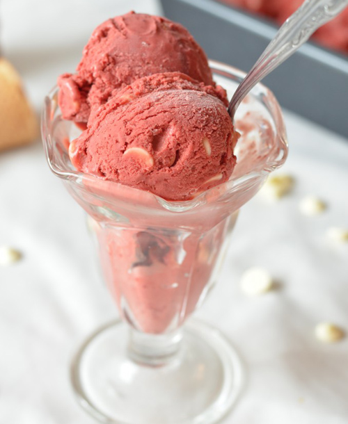 61971-beet-ice-cream-8.jpg