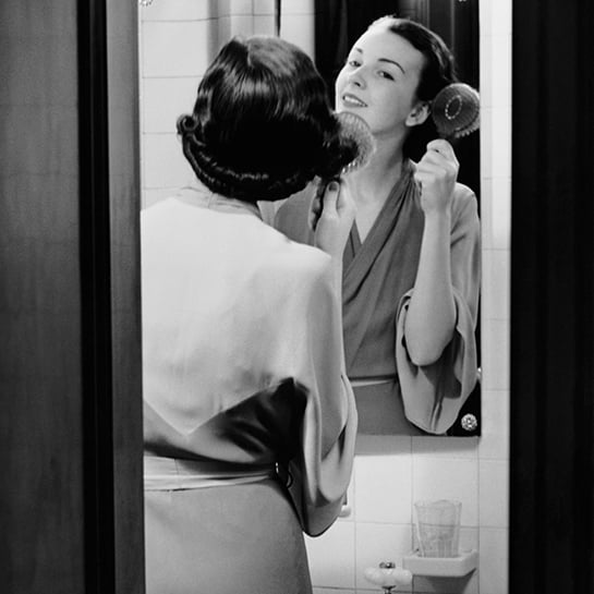74989-8-vintage-woman-mirror.jpg