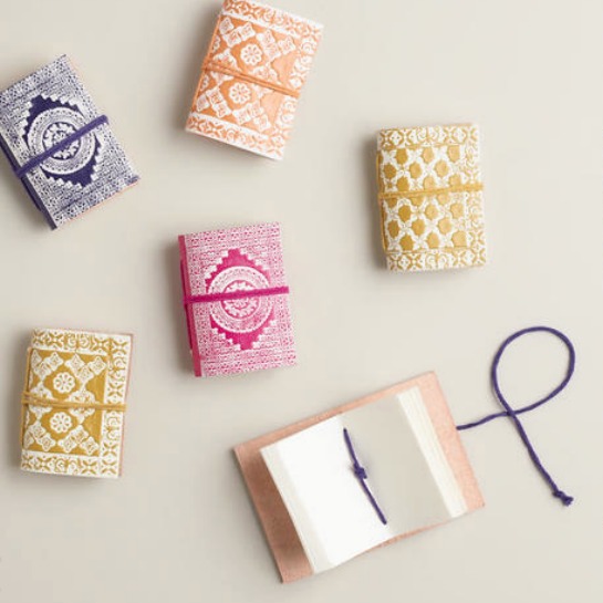 76668-mini-books.jpg