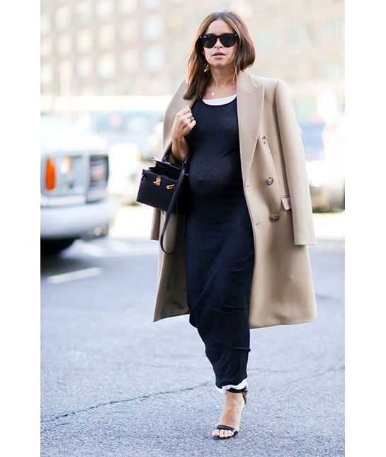78597-mom_nyfw-babybump_02_miroslava_imaxtree_new-york-str-rs15.jpg
