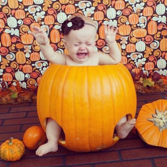 79283-baby-in-pumpkin-mad.jpg