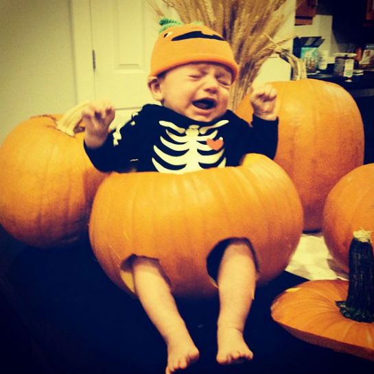79285-baby-in-pumpkin-skeleton.jpg