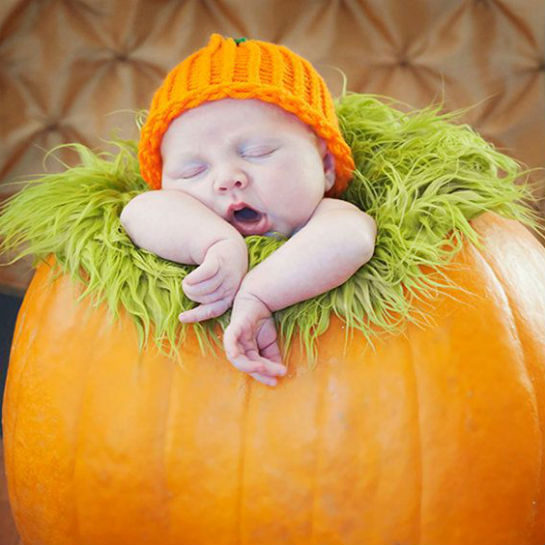 79286-baby-in-pumpkin-sleeping.jpg