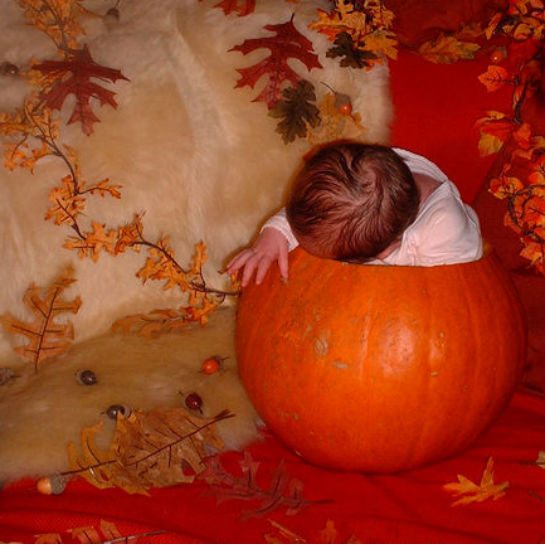 79288-baby-sleeping-pumpkin.jpg
