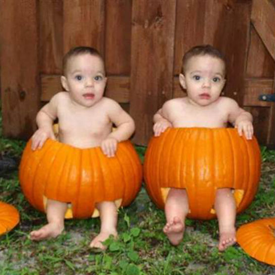 79291-twins-in-pumpkins.jpg
