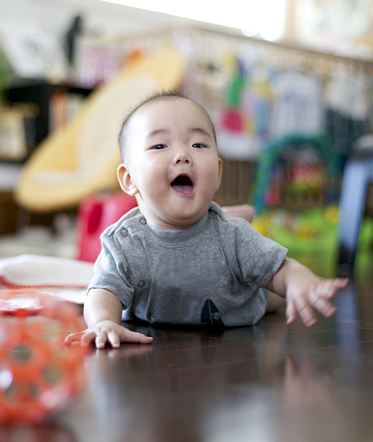 79577-9-baby-on-floor.jpg