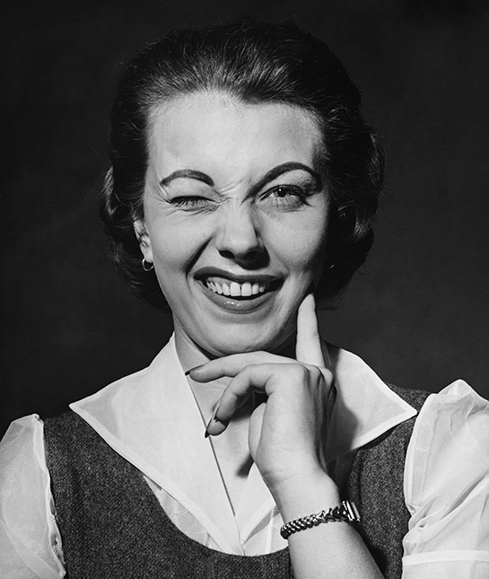 79634-mom_skin-myths_04_eyes-have-it_getty_57520739.jpg