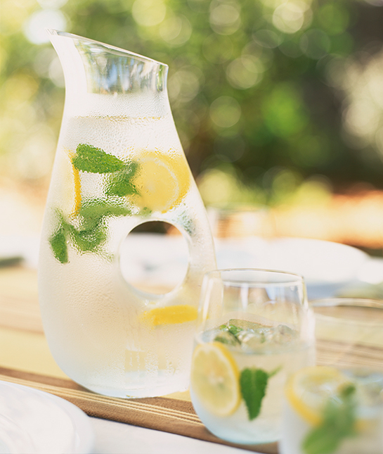 80108-lemon-water.jpg