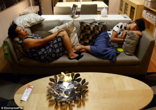 80116-people-sleeping-couch-ikea.jpg