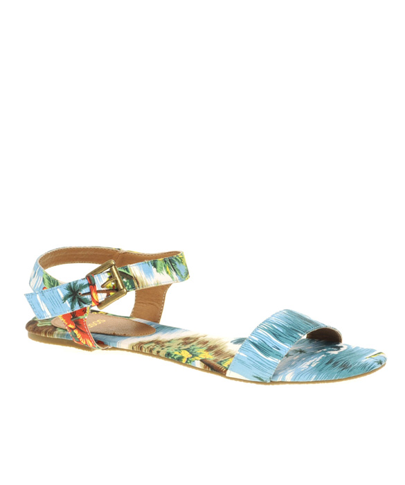 8240-asos-field-trip-sandal.jpg