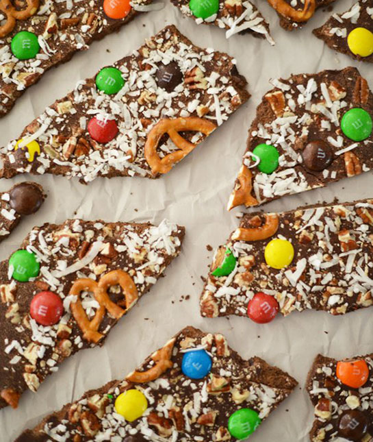 82416-mms-chocolate-pretzel-bark.jpg