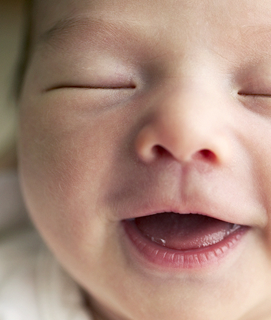 82671-3-baby-smile-newborn-happy-relaxed-open-mouth-gums.jpg
