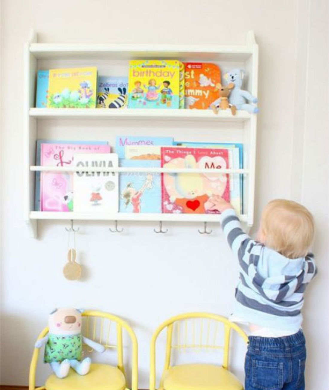 83113-ikea-stenstorp-bookshelf-hack.jpg