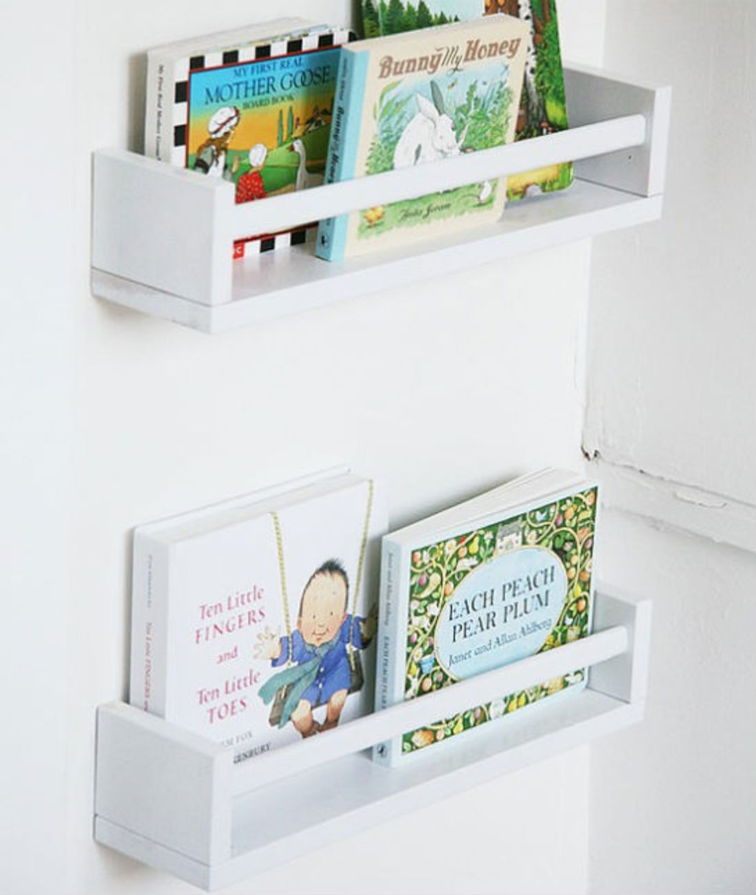 83148-ikea-spice-rack-hack.jpg