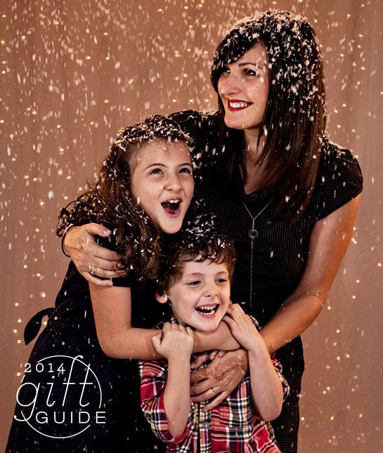84593-mom_holiday-gift-guide_april_v4.jpg