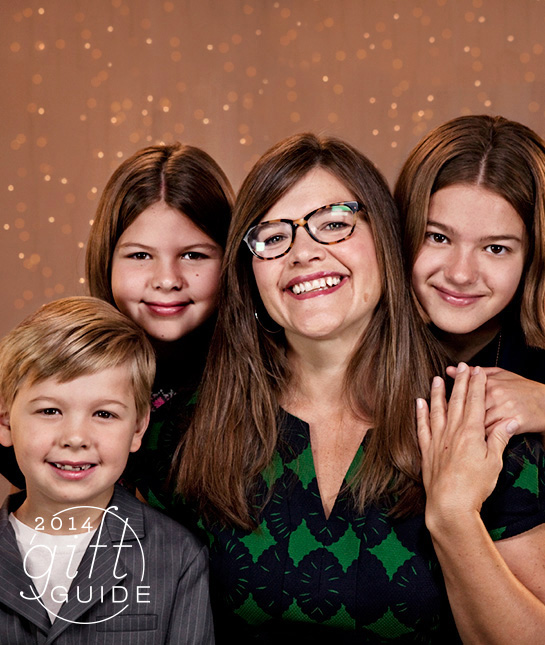 84595-mom_holiday-gift-guide_madeline_v4.jpg 84595-mom_holiday-gift-guide_madeline_v4.jpg