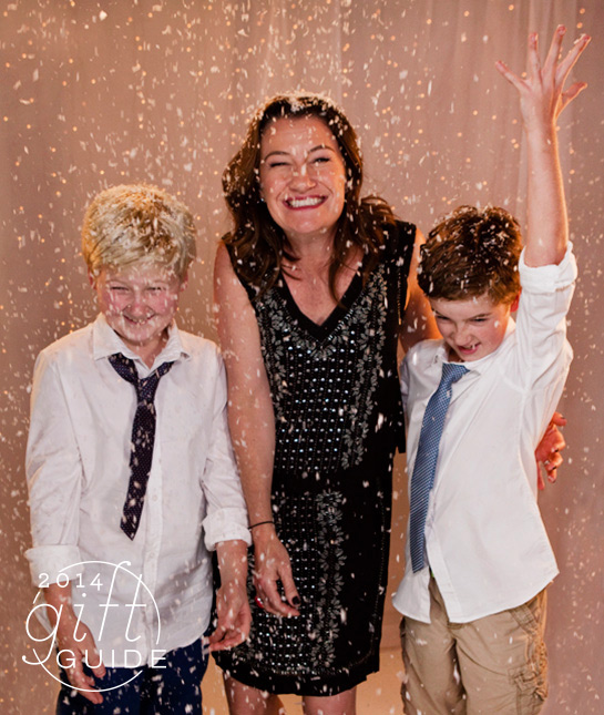 84597-mom_holiday-gift-guide_amo_v4.jpg