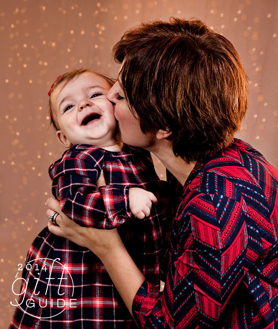 84598-mom_holiday-gift-guide_andie_v4.jpg 84598-mom_holiday-gift-guide_andie_v4.jpg
