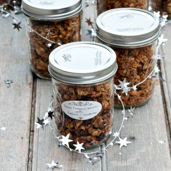 85595-granola-mason-jar.jpg