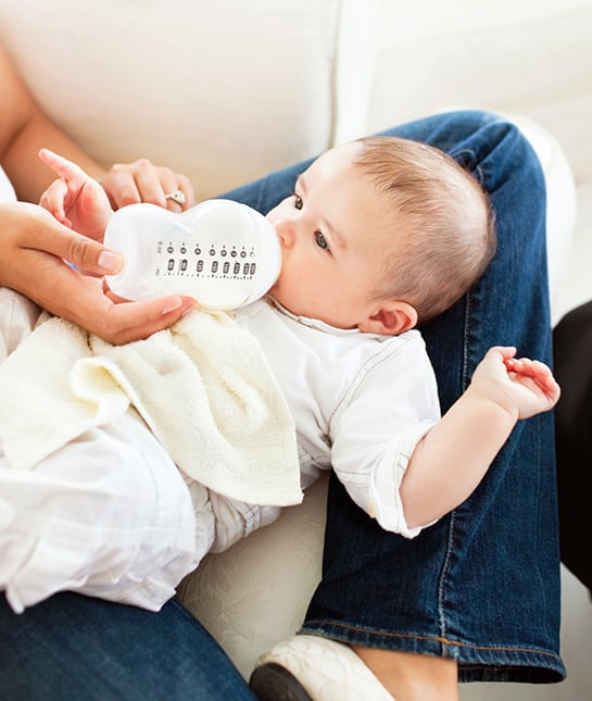 89067-mom_baby-sleep-myths_03_feed_thinkstock_125172893.jpg