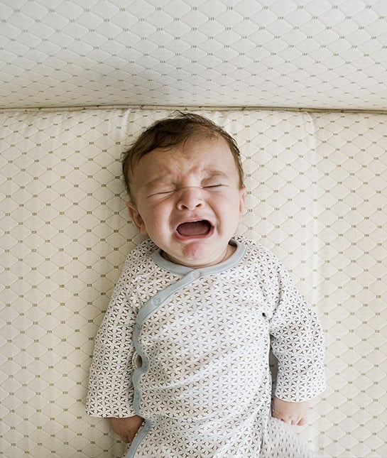 89070-mom_baby-sleep-myths_02_cryingout_getty_73267274.jpg