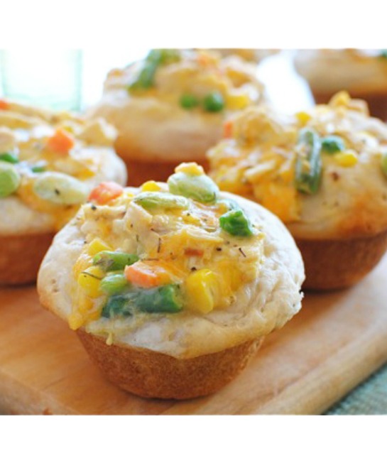 89090-chicken-pot-pie-cupcakes.jpg