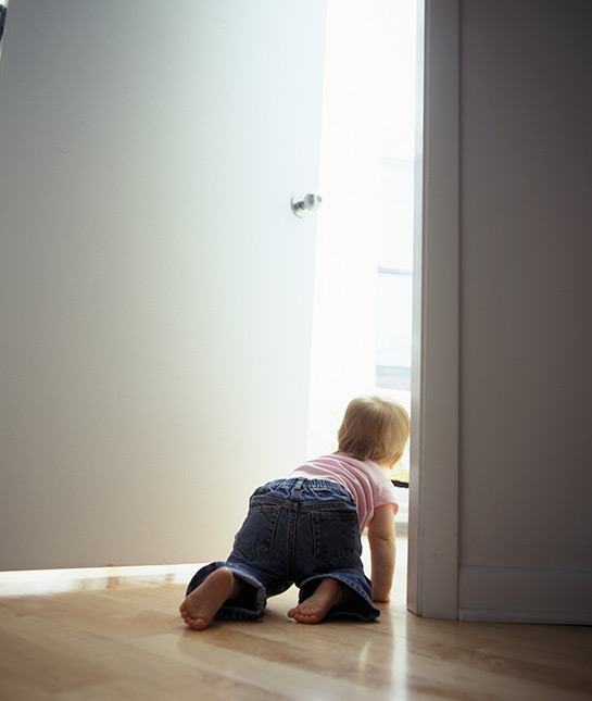 90134-8-baby-on-floor.jpg