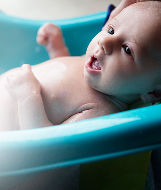 90710-4-baby-in-bath.jpg