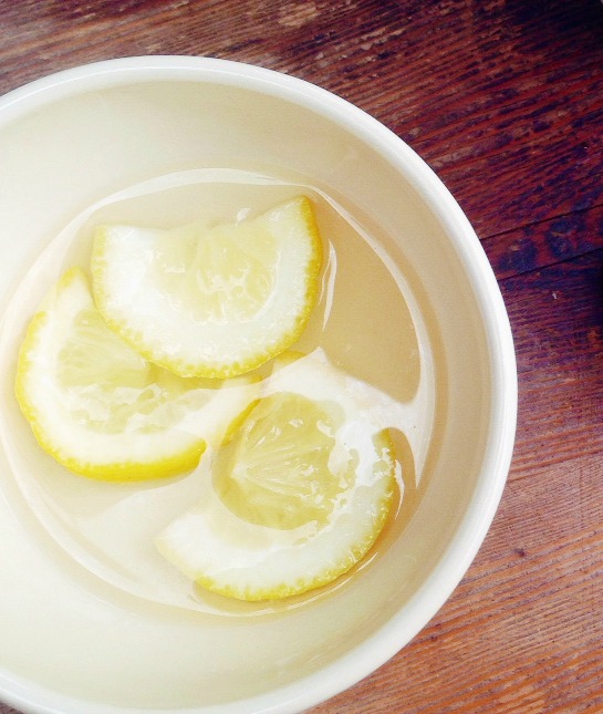 91469-lemon-water.jpg