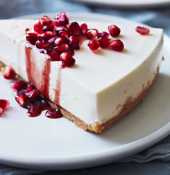 91509-greek-yogurt-cheesecake-pomegranate-syrup.jpg