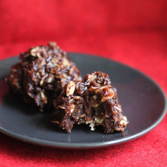 93593-chocolate-almond-no-bake-lactation-cookies.jpg