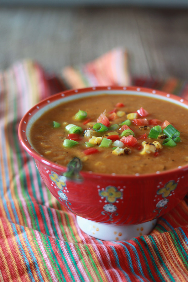 94350-slow_cooker_corn_and_red_pepper_chowder.jpg