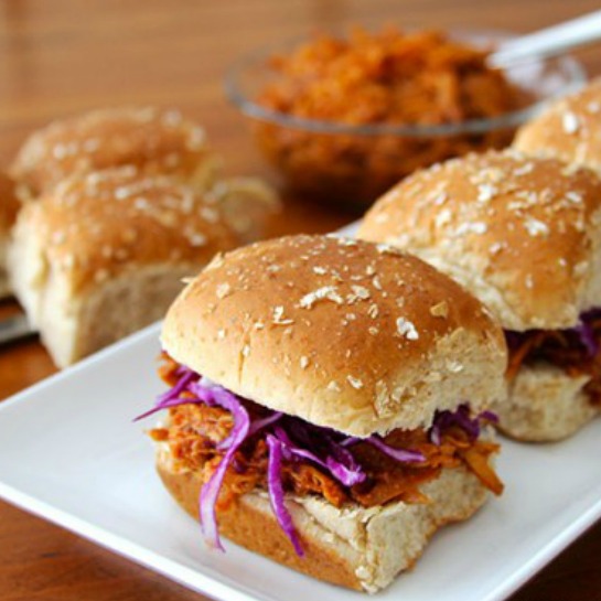 94382-pulled-ginger-chicken-slider1-600x400-1.jpg